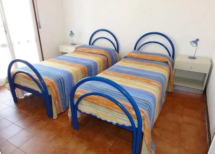 Flat Close To The Thermal Baths ביביונה