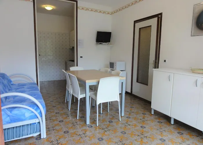 דירה Flat Close To The Thermal Baths ביביונה